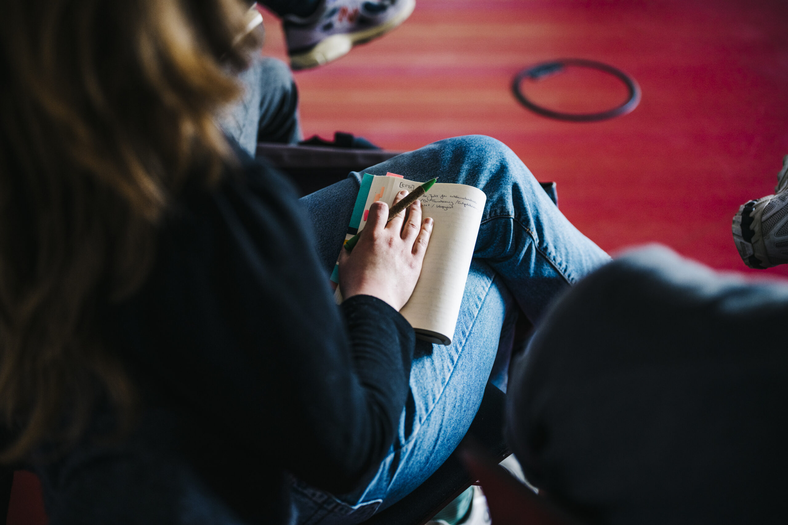 Niedrigschwellig und praxisorientiert